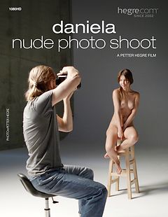 Daniela sesión fotográfica desnuda