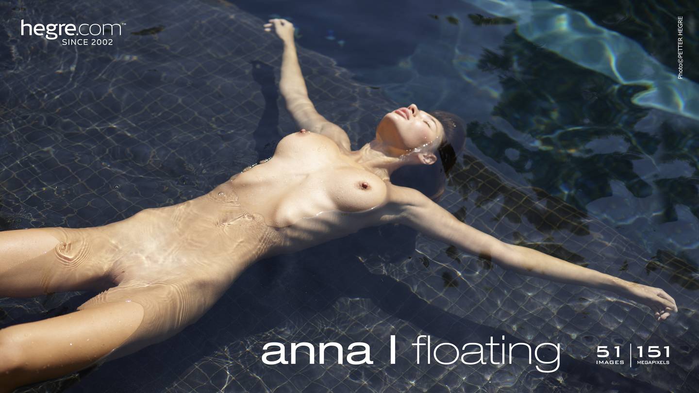 Anna L floating