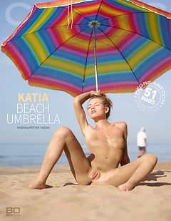Katia pludmales lietussargs