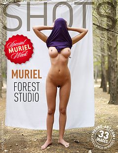Muriel studio en forêt