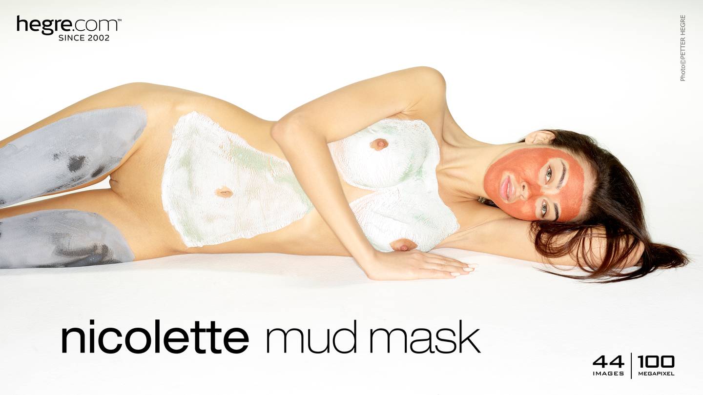 Nicolette mud mask