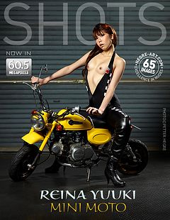 Reina Yuuki mini motosiklet